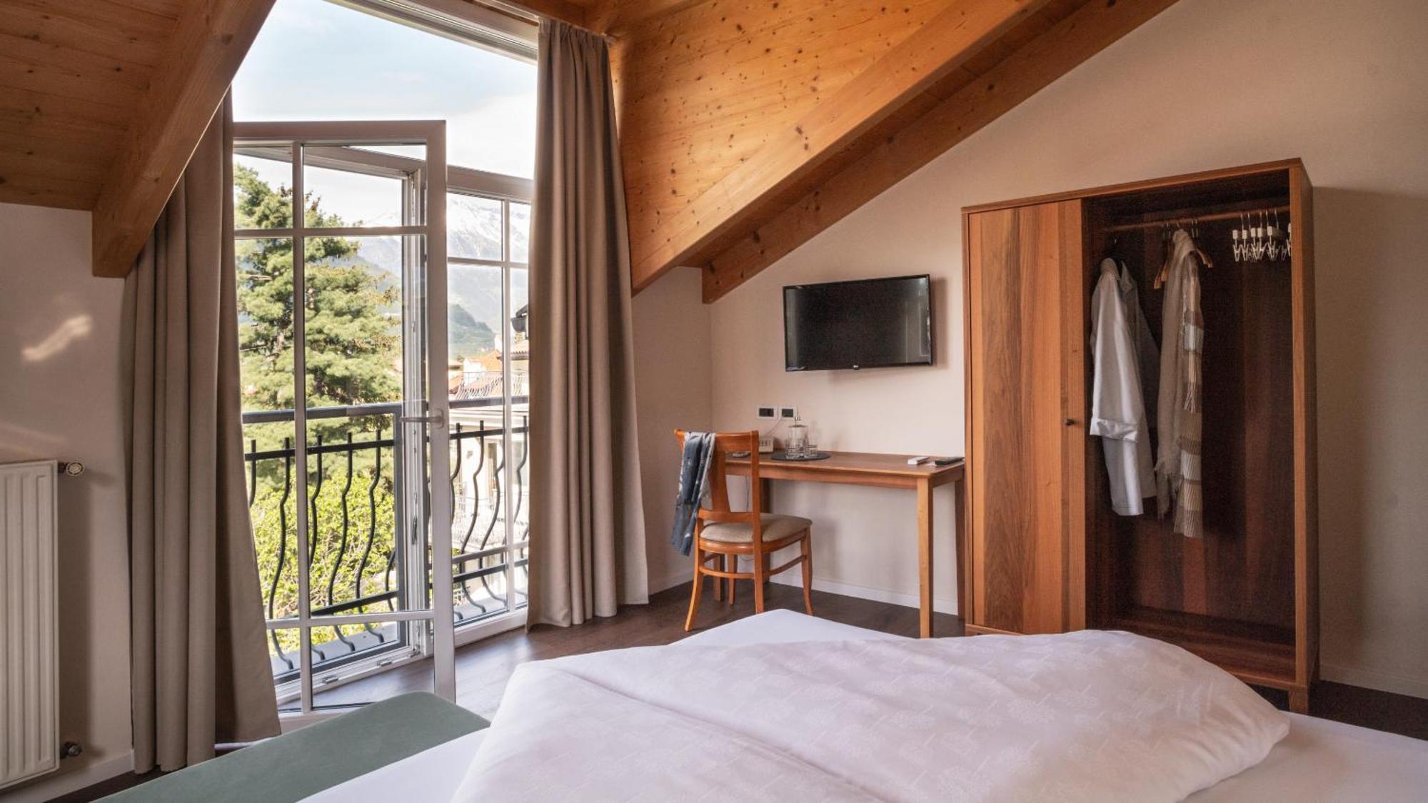 Hotel Villa Laurus Мерано Екстер'єр фото