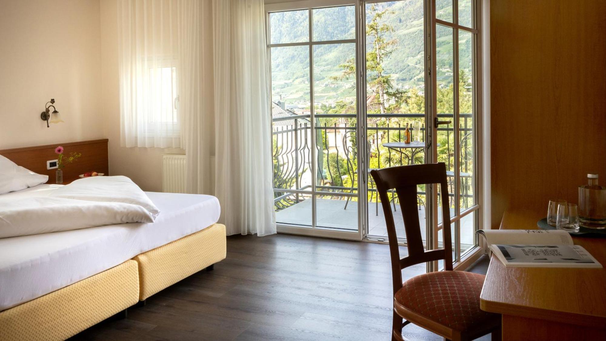 Hotel Villa Laurus Мерано Екстер'єр фото